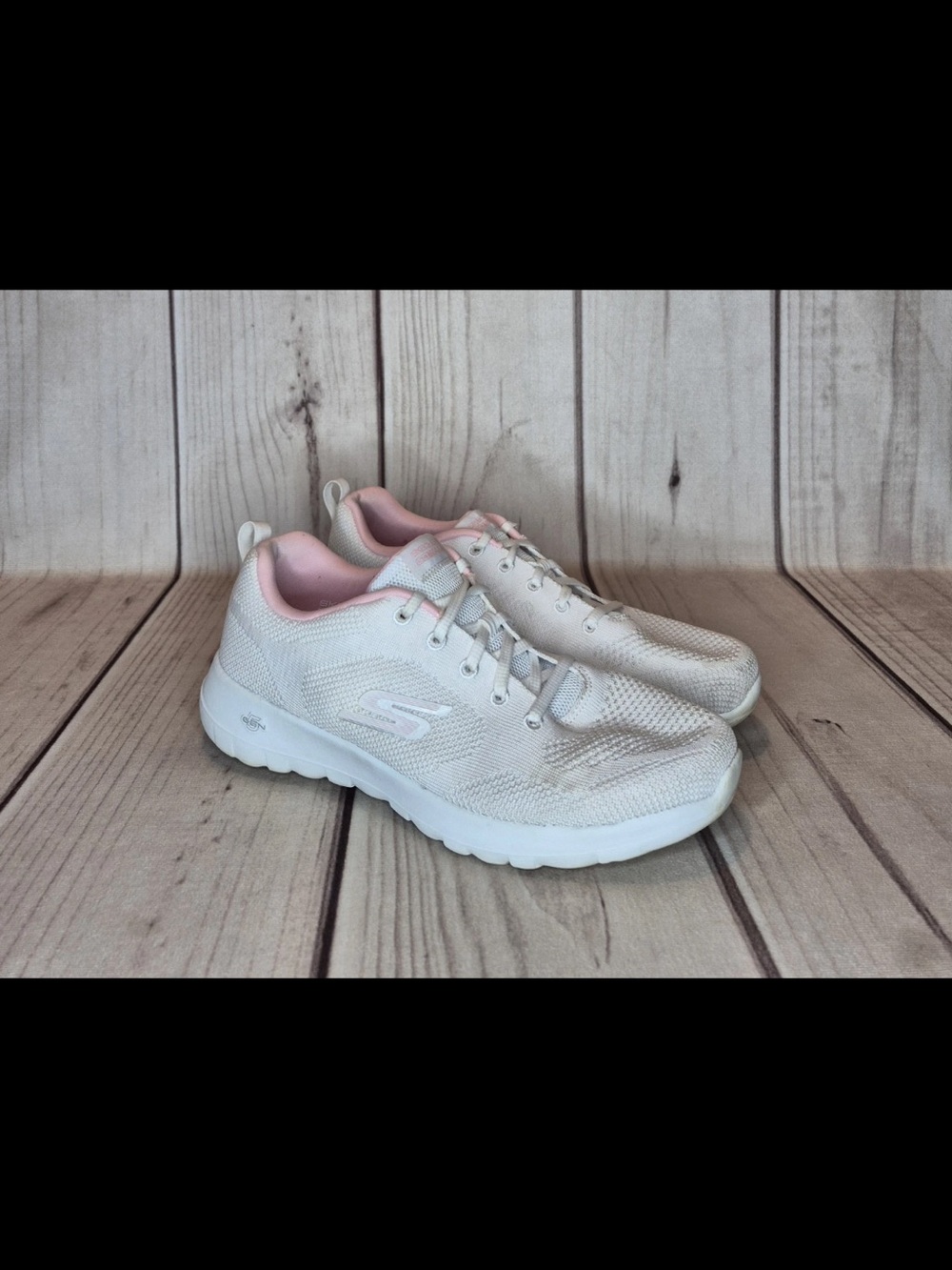 Skechers Women's Size 9.5 Go Walk Joy Lace Sneakers White Pink